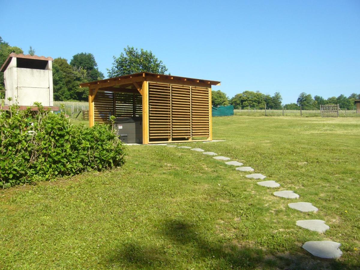 Appartement Le Domaine Des Libellules Proche Walibi Corbelin Exterior photo